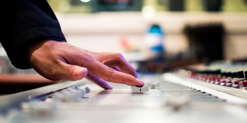 基于意图的网络（IBN）：下一代企业网络的自动化与自愈之路 | 技术分享与工具解析